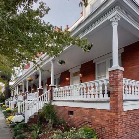 Appartamento 414 Waldburg A - Newly Renovated Apt With Outdoor Space! Savannah Esterno foto