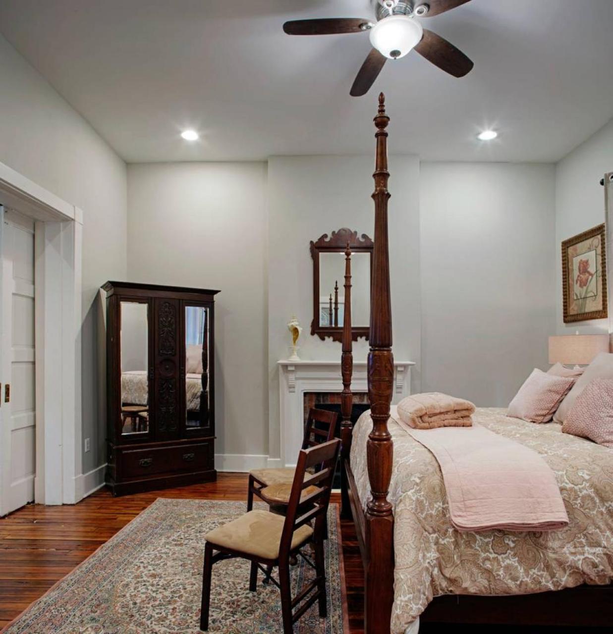 Appartamento 414 Waldburg A - Newly Renovated Apt With Outdoor Space! Savannah Esterno foto